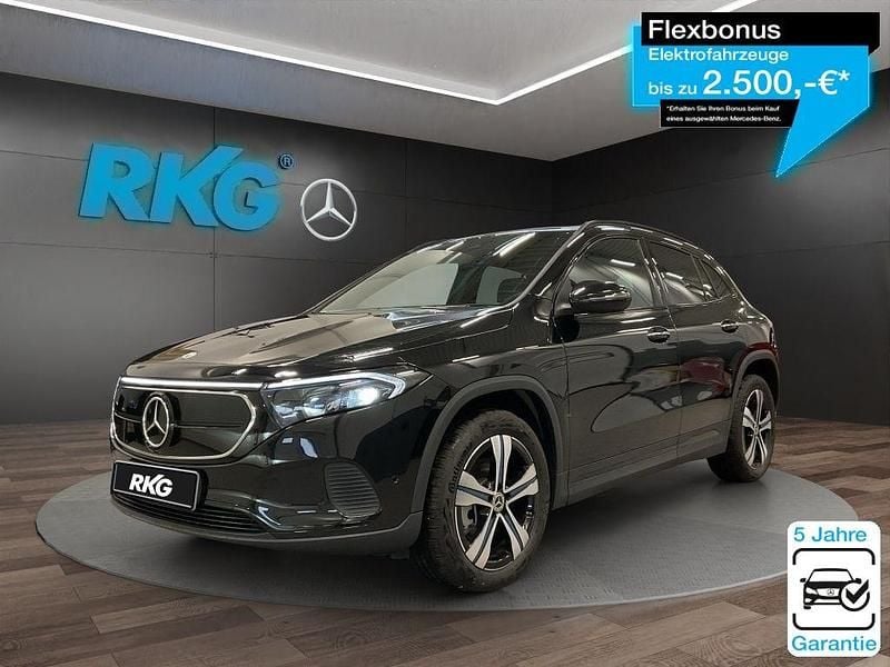 Schwarz Gebraucht 2023 Mercedes EQA250+ Electric Art SUV | 35.290 € (Fairer Preis) - Bild 1/4