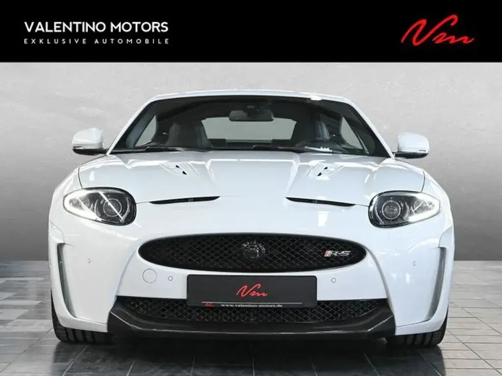 Gebraucht Jaguar XKR R 551 PS (405 kW) 2012 Polaris white Coupé