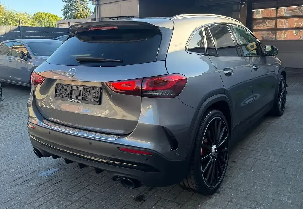 Gebraucht Mercedes GLA35 AMG AMG 306 PS (225 kW) 2021 Grau SUV