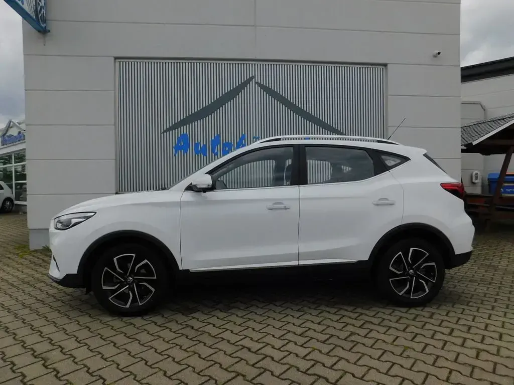 Gebraucht MG ZS Luxury 111 PS (81 kW) 2024 Weiß SUV