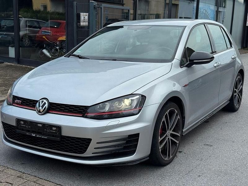 Grau Gebraucht 2017 VW Golf VII GTI Limousine | 19.990 € (Superpreis) - Bild 1/4