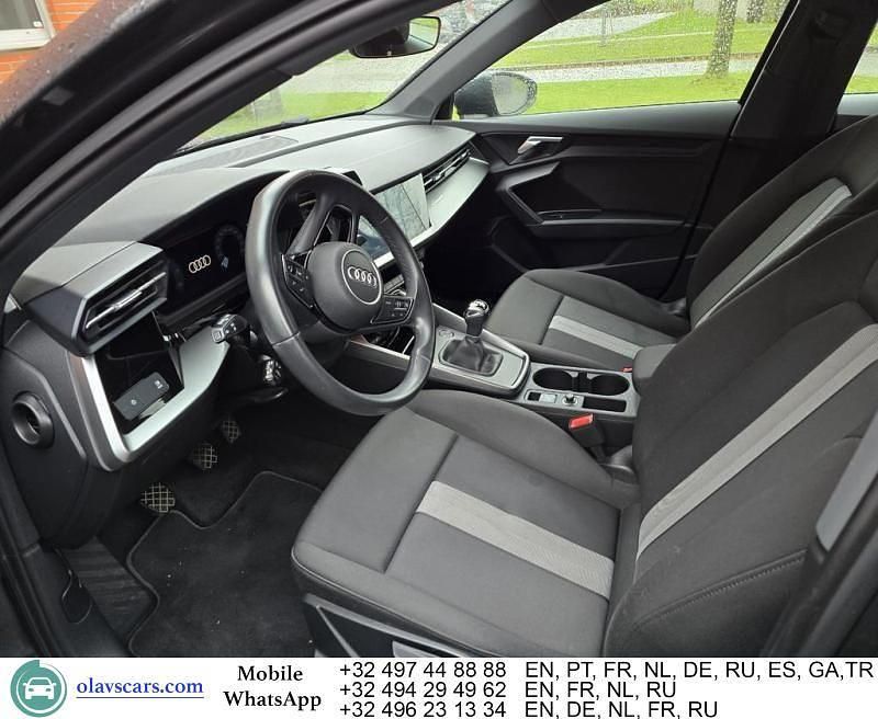 Gebraucht Audi A3 116 PS (85 kW) 2022 Grau Limousine
