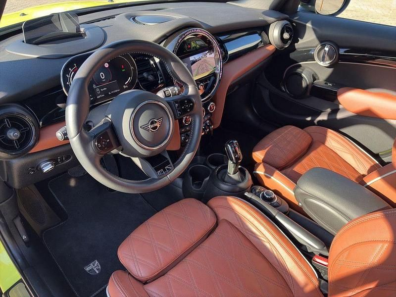 Gebraucht Mini Cooper 136 PS (100 kW) 2023 Gelb Kleinwagen