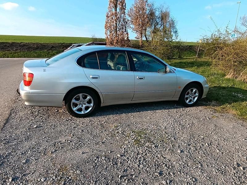Gebraucht Lexus GS300 222 PS (163 kW) 2000 Silber Limousine