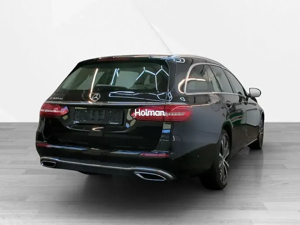 Gebraucht Mercedes E300 306 PS (225 kW) 2022 Schwarz Limousine