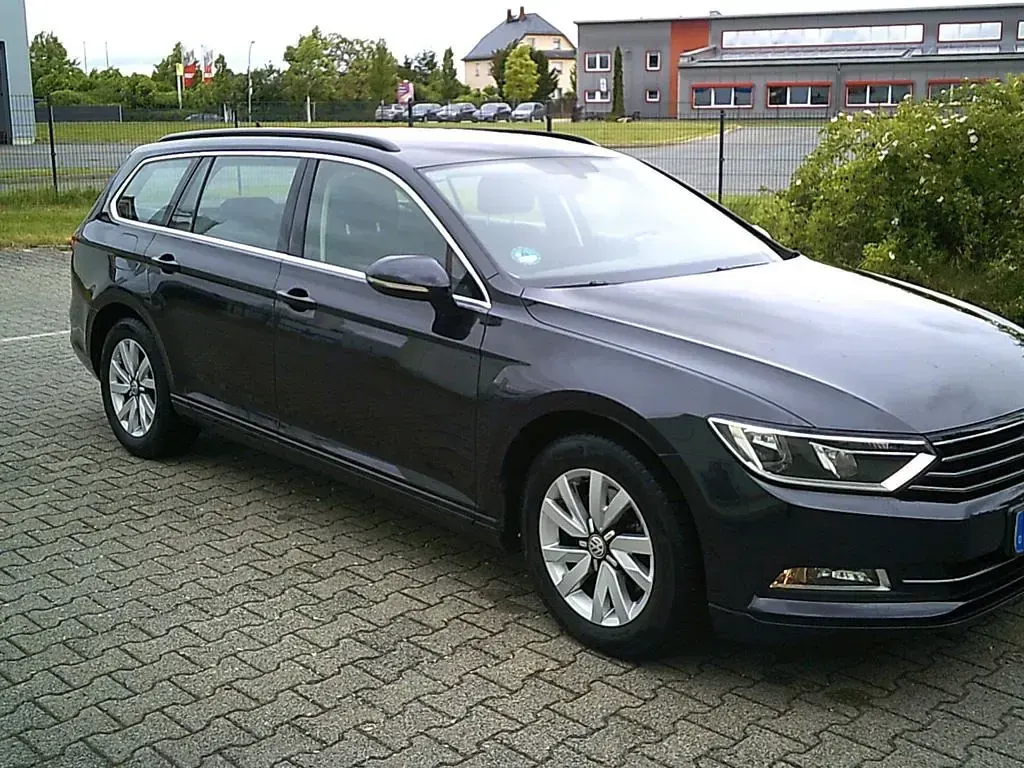 Gebraucht VW Passat 150 PS (110 kW) 2015 Schwarz Kombi