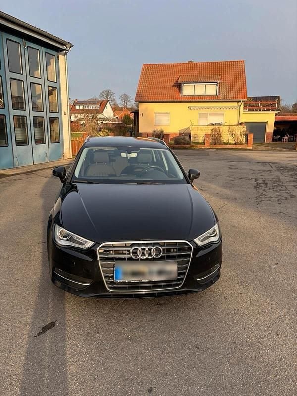 Gebraucht Audi A3 110 PS (80 kW) 2015 Schwarz Limousine