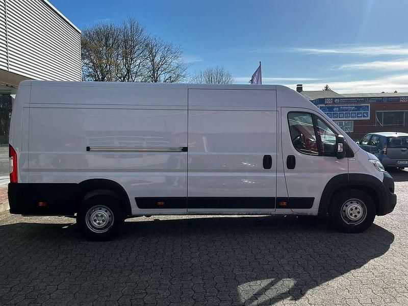 Gebraucht Citroën Jumper 165 PS (121 kW) 2024 Weiß Van / Kleinbus