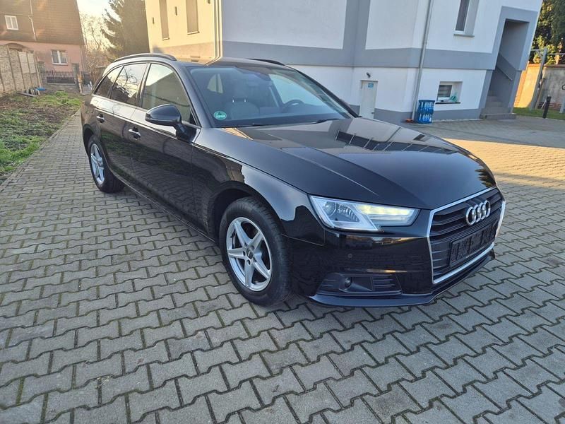 Gebraucht Audi A4 170 PS (125 kW) 2018 Schwarz Kombi