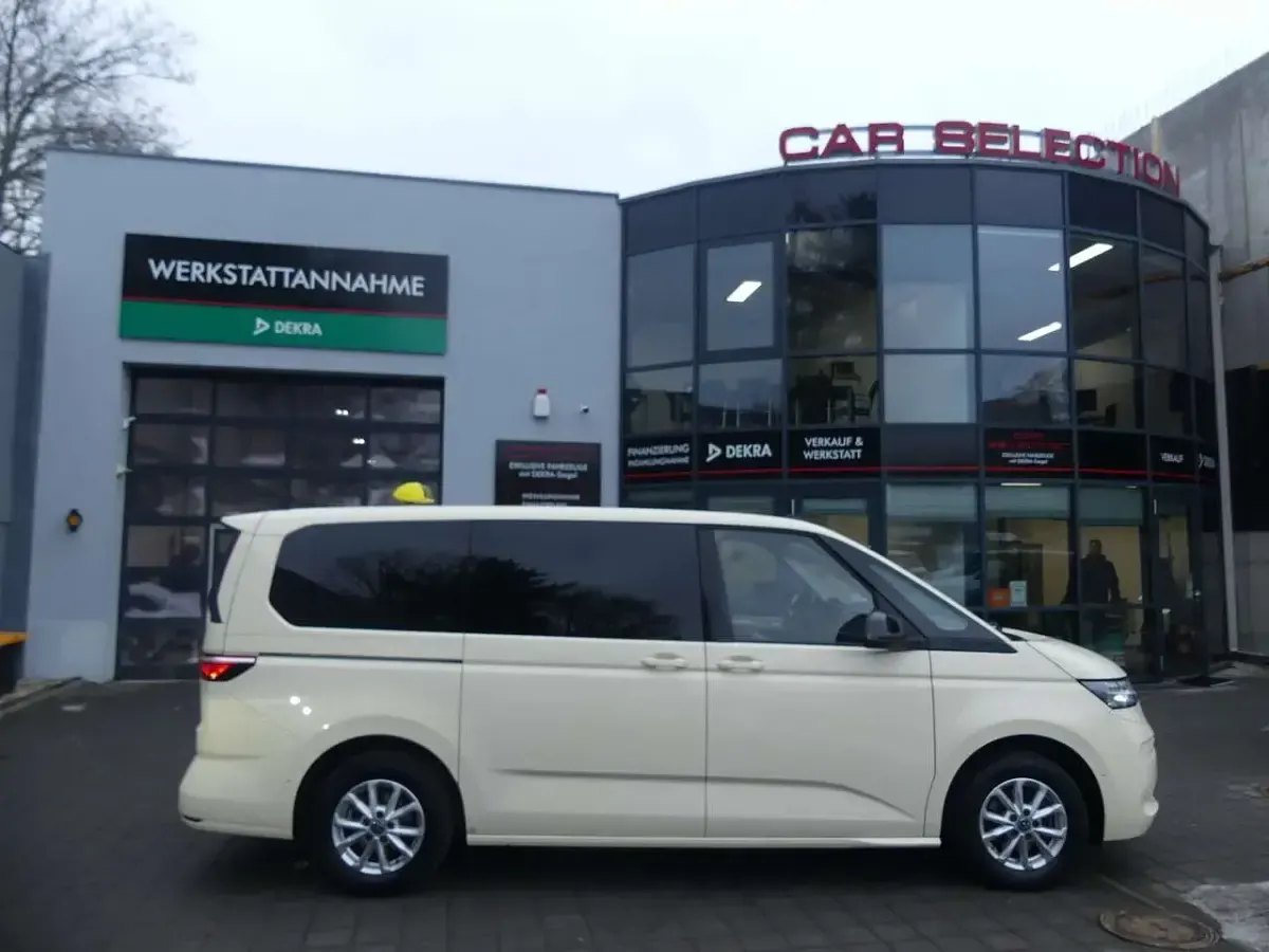 Używany VW T7 Life 150 KM (110 kW) 2025 Biały Van