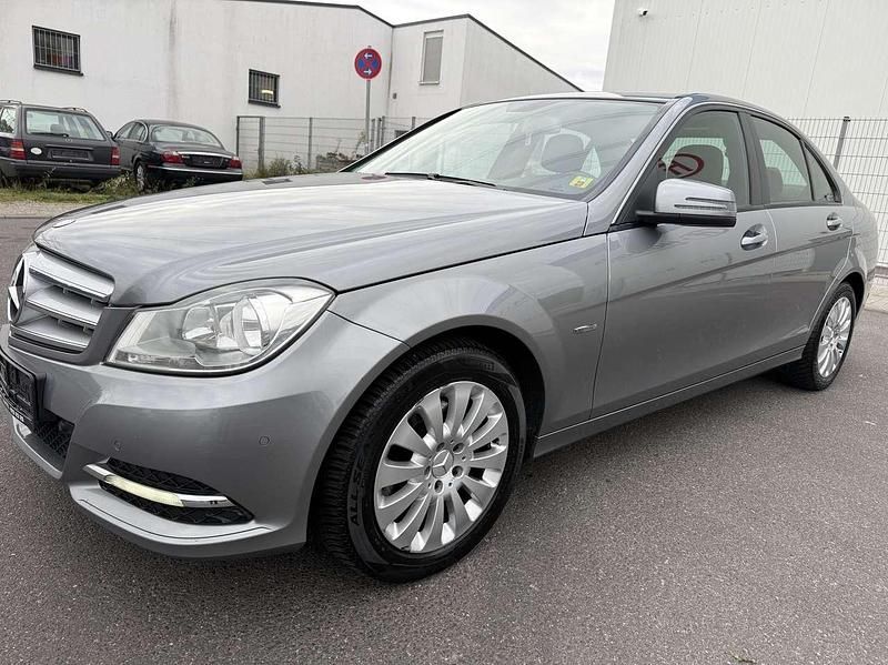 Palladiumsilber metalliclack Gebraucht 2012 Mercedes C220 Limousine | 7.499 € (Guter Preis) - Bild 1/4