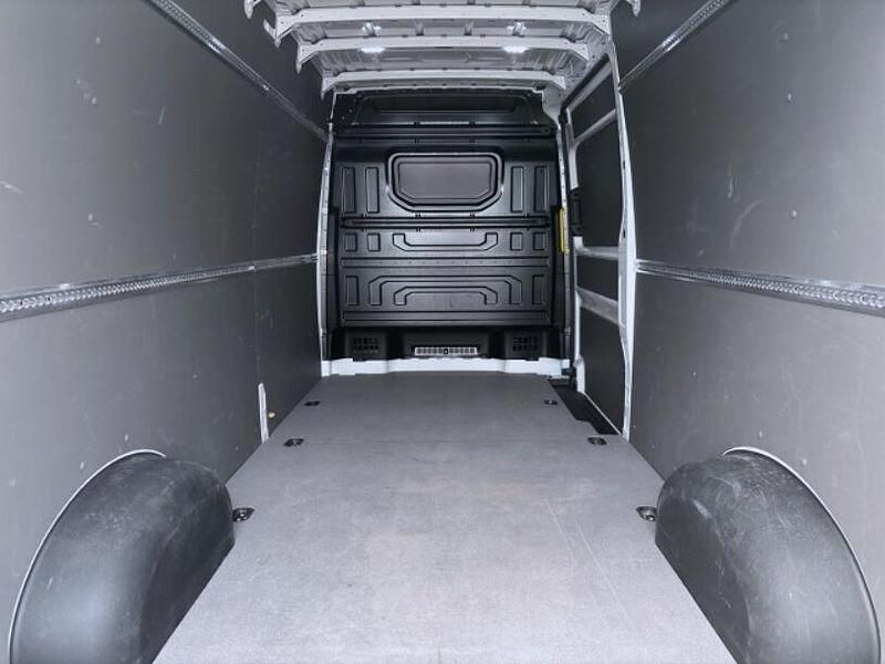 Gebraucht VW Crafter 140 PS (102 kW) 2024 Weiss Van