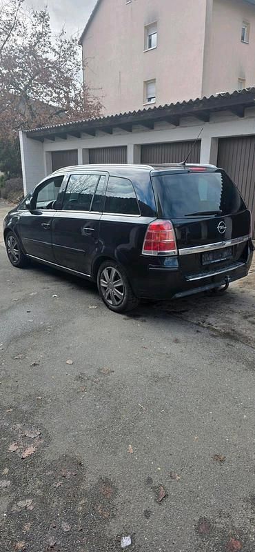 Gebraucht Opel Zafira 150 PS (110 kW) 2007 Schwarz Van / Kleinbus