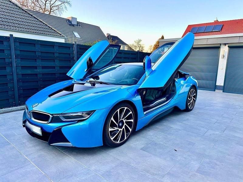 Gebraucht BMW i8 Pure Impulse 362 PS (266 kW) 2015 Blau Coupé