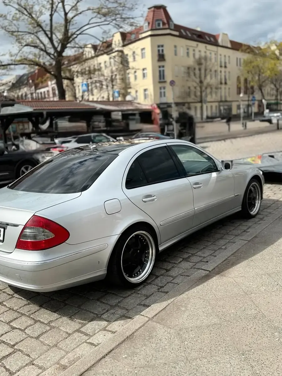 Gebraucht Mercedes E280 Elegance 231 PS (169 kW) 2006 Silber Limousine