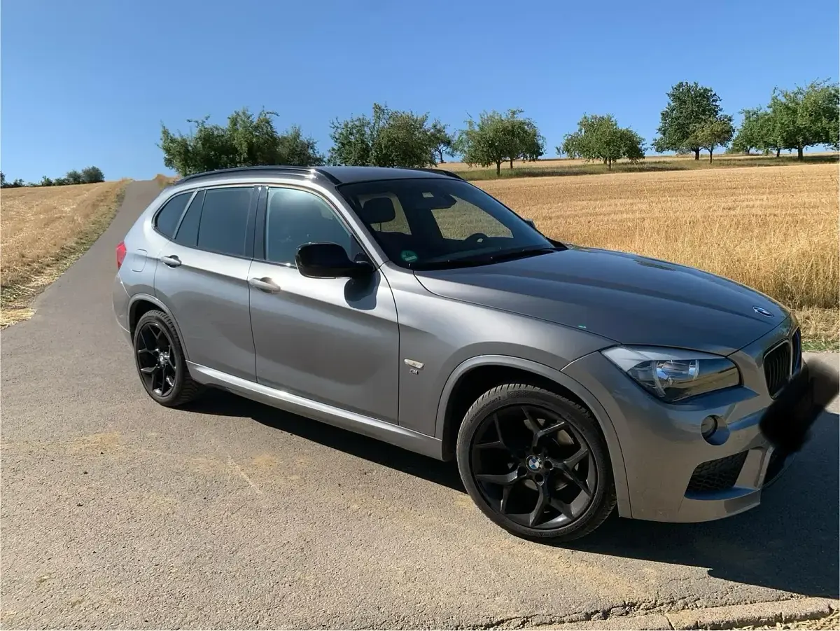Gebraucht BMW X1 143 PS (105 kW) 2011 Silber SUV