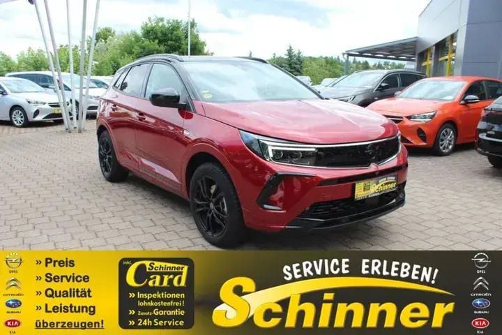 Elm lackierung bright red Gebraucht 2024 Opel Grandland X GSe SUV | 34.500 € (Fairer Preis) - Bild 1/3