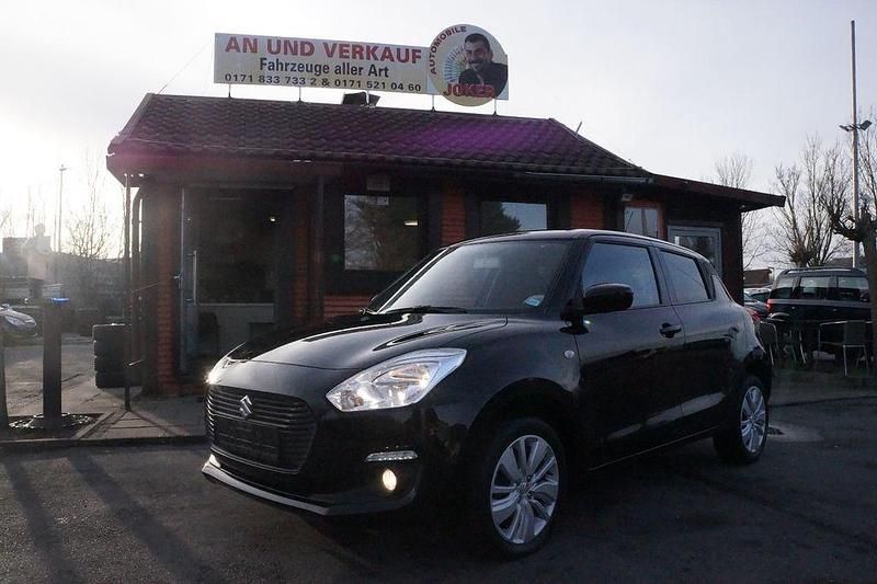 Schwarz Gebraucht 2020 Suzuki Swift Comfort Limousine | 9.990 € (Superpreis) - Bild 1/4
