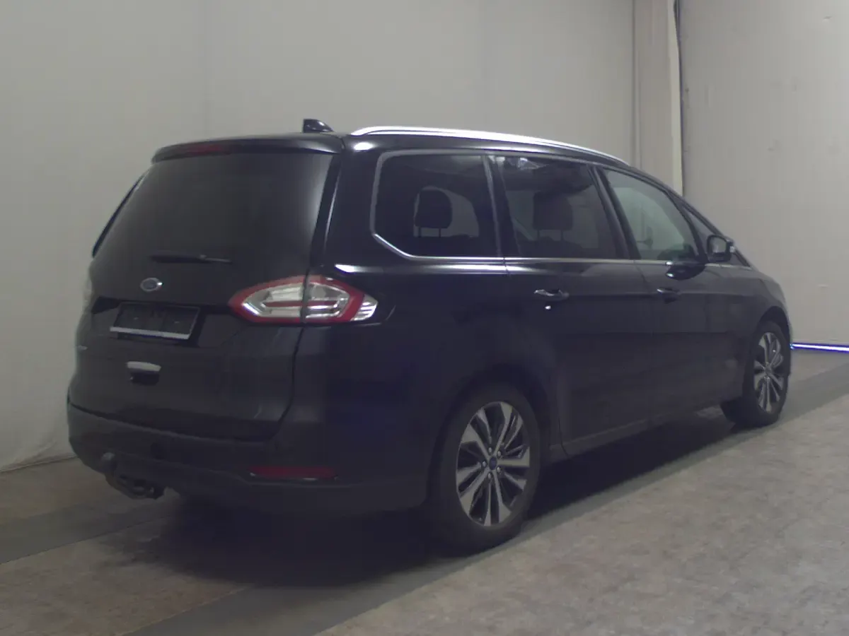 Gebraucht Ford Galaxy Titanium 190 PS (139 kW) 2021 Obsidian schwarz metallic Van / Kleinbus