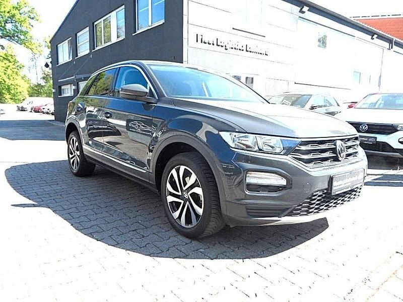 Używany VW T-Roc Active 110 KM (80 kW) 2022 Szary SUV