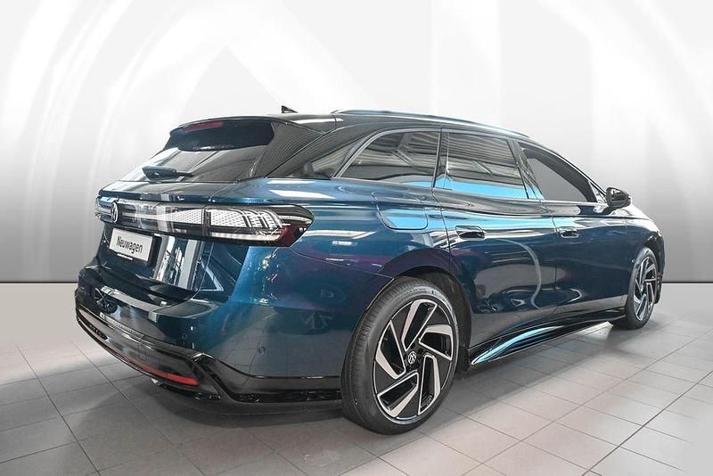 Gebraucht VW ID.7 Pro 210 kW (286 PS) 2025 Aquamarinblau metallic Kombi