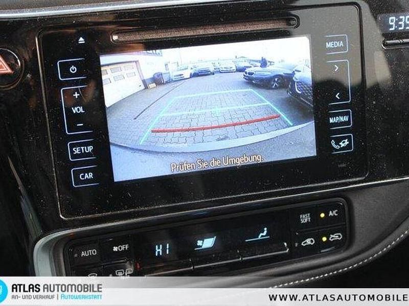 Gebraucht Toyota Auris Edition-S 116 PS (85 kW) 2017 Gray Limousine