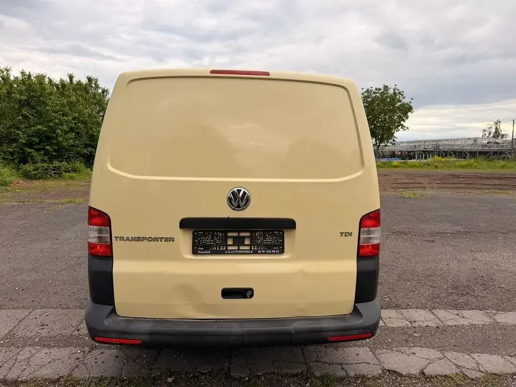 Gebraucht VW Transporter 84 PS (61 kW) 2015 Gelb Van