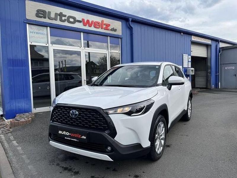 Gebraucht Toyota Corolla Cross Active 2024 Weiss SUV