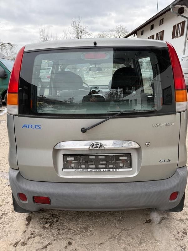 Gebraucht Hyundai Atos GLS 54 PS (39 kW) 1999 Silber Kleinwagen