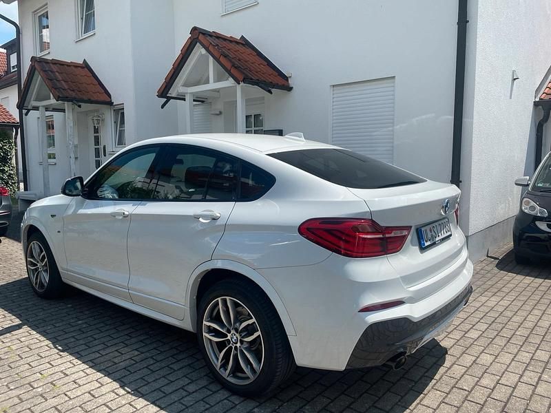 Gebraucht BMW X4 M Sport 360 PS (264 kW) 2016 Weiß SUV
