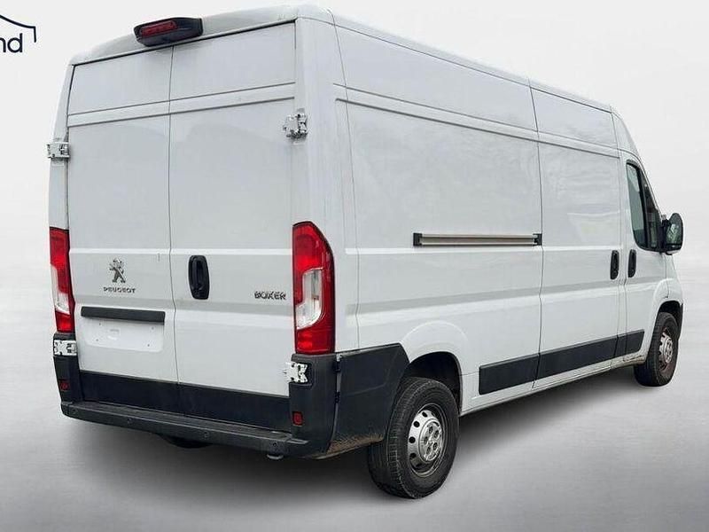 Gebraucht Peugeot Boxer 140 PS (102 kW) 2024 Weiß Van