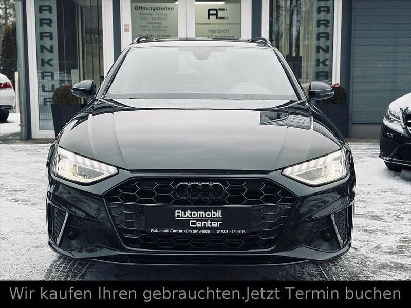 Gebraucht Audi A4 S-Line 204 PS (150 kW) 2021 Mythosschwarz Kombi