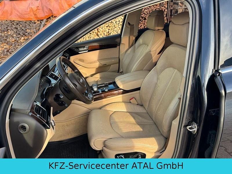 Gebraucht Audi A8 Ambiente 262 PS (192 kW) 2016 Blau Limousine
