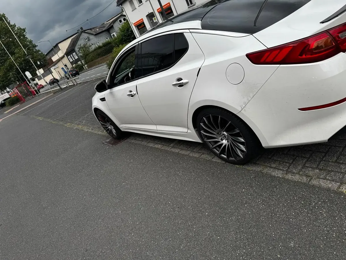 Gebraucht Kia Optima 136 PS (100 kW) 2015 Weiß Limousine