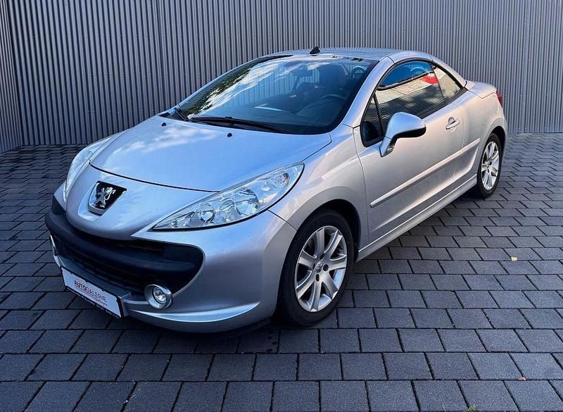 Grau Gebraucht 2009 Peugeot 207 CC Sport Cabrio | 2.000 € (Guter Preis) - Bild 1/4