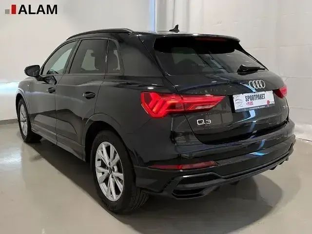 Gebraucht Audi Q3 S-Line 150 PS (110 kW) 2022 Schwarz SUV