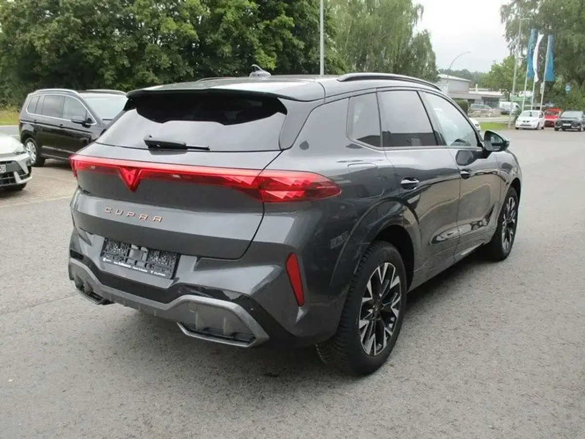 Ny Cupra Terramar 204 HK (150 kW) 2026 Grå SUV