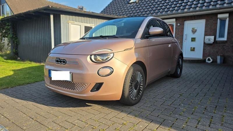 Gold Gebraucht 2022 Fiat 500e Icon Cabrio | 20.900 € (Guter Preis) - Bild 1/4