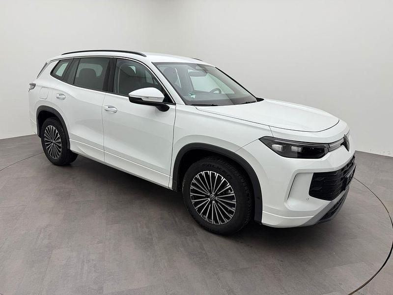 Gebraucht VW Tayron Life 204 PS (150 kW) 2025 Weiß SUV