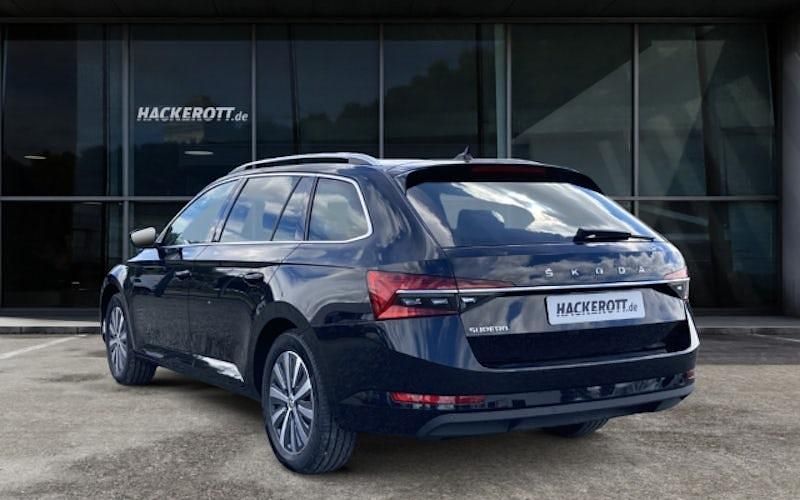 Gebraucht Skoda Superb Style 150 PS (110 kW) 2024 Schwarz Kombi