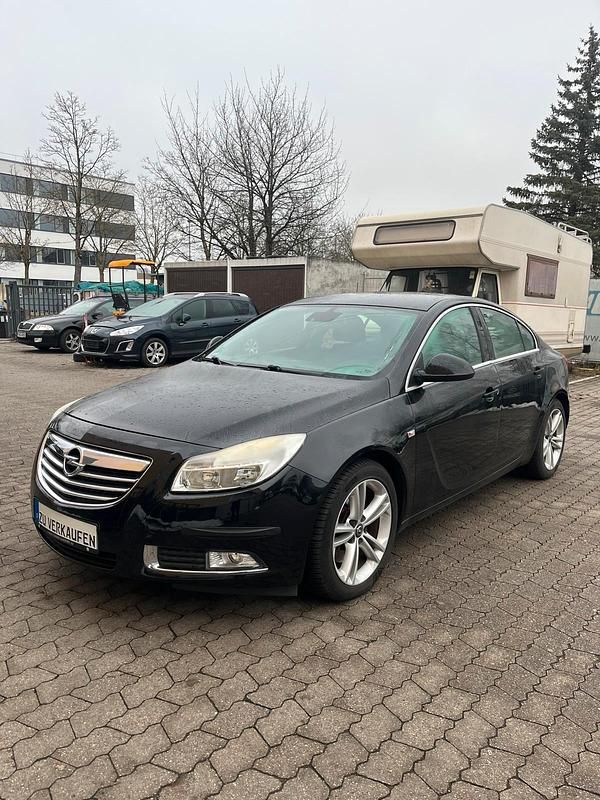 Gebraucht Opel Insignia 260 PS (191 kW) 2009 Schwarz Limousine