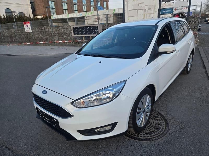 Gebraucht Ford Focus Business Edition 120 PS (88 kW) 2018 Weiß Kombi