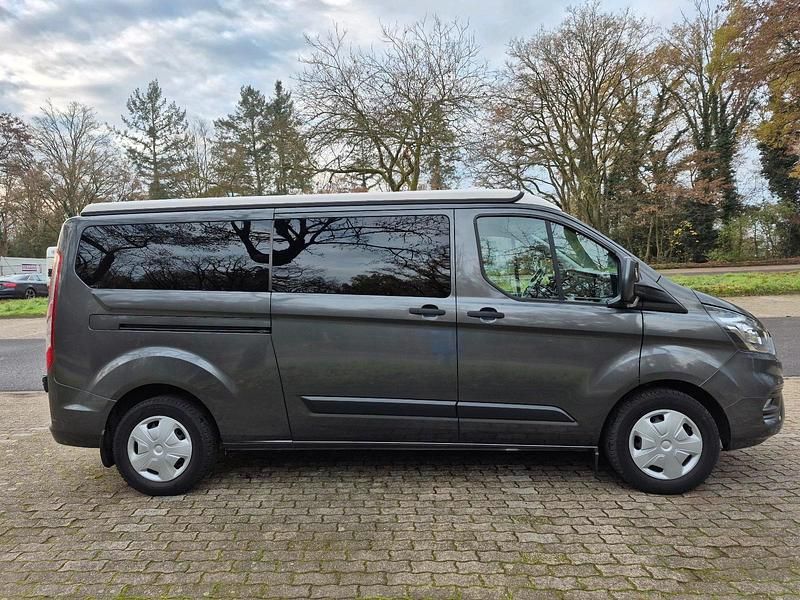 Gebraucht Ford Transit Custom 131 PS (96 kW) 2019 Grau Van / Kleinbus