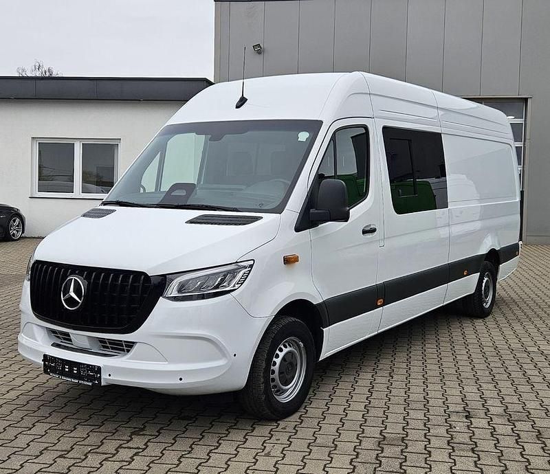 Gebraucht Mercedes Sprinter 170 PS (125 kW) 2024 Weiß Van