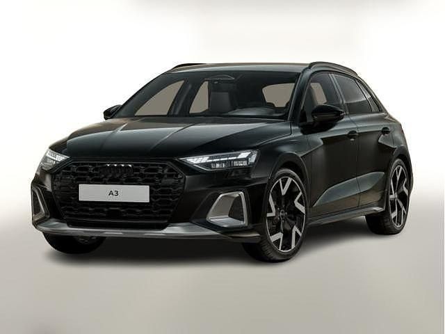Gletscherweiß metallic Neu 2025 Audi A3 Comfort SUV | 42.080 € (Etwas zu teuer) - Bild 1/1