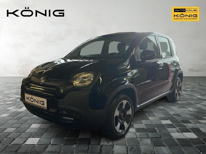 Schwarz Gebraucht 2023 Fiat Panda Kleinwagen | 12.999 € (Guter Preis) - Bild 1/4
