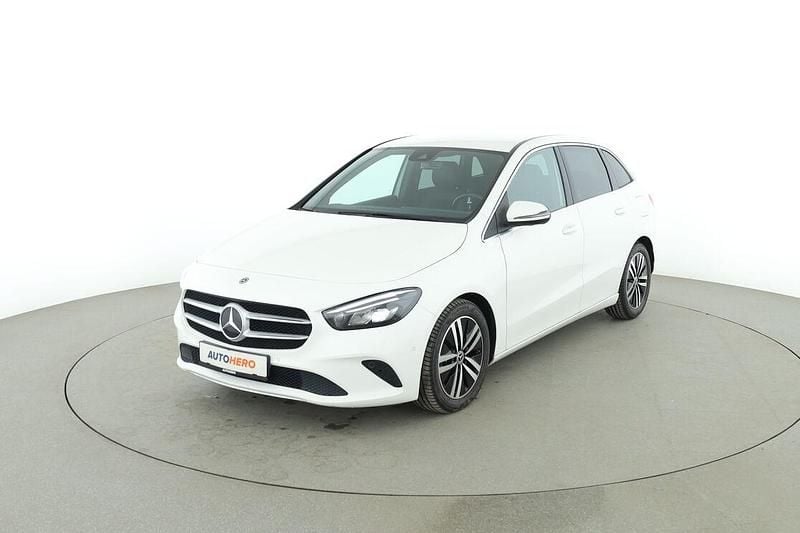 Gebraucht Mercedes B200 Progressive 163 PS (119 kW) 2020 Van / Kleinbus