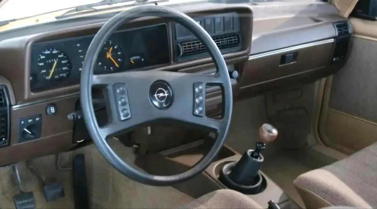Gebraucht Opel Rekord 75 PS (55 kW) 1982 Gelb Limousine