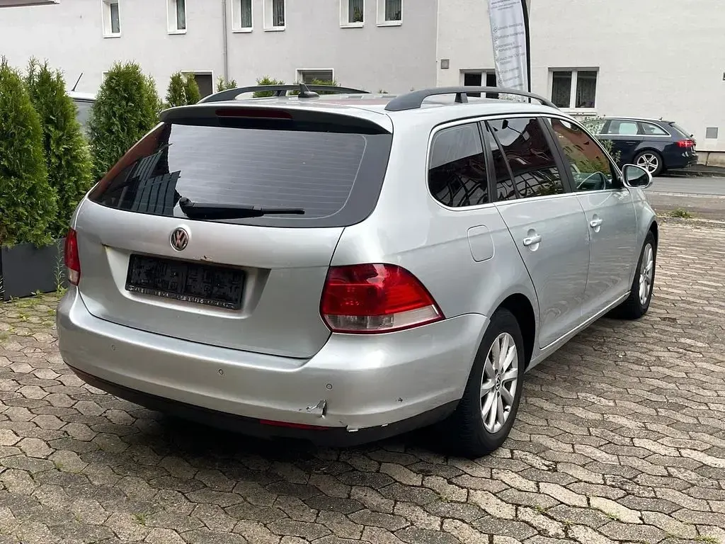 Gebraucht VW Golf V Comfortline 140 PS (102 kW) 2008 Silber Kombi