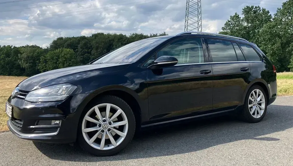 Gebraucht VW Golf VII Highline 150 PS (110 kW) 2017 Schwarz Kombi